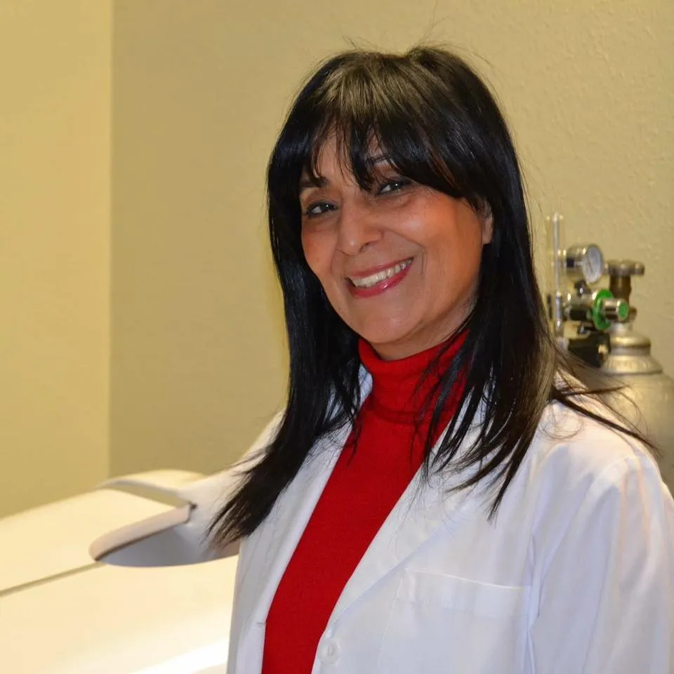 Dra. Shirley Barbosa, MD, B.C.N.D. en Nature's Remedies Center